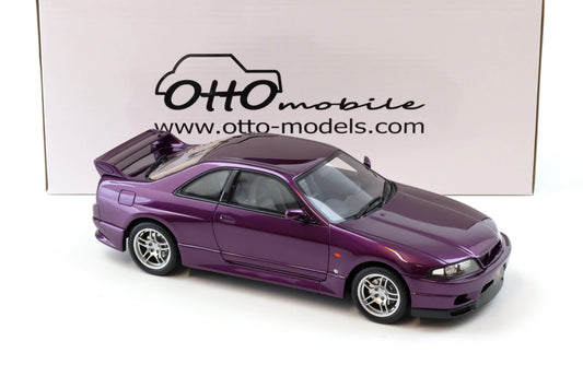 STM Diecast Otto 1995 Nissan Skyline GT-R R33 (BNR33) V-Spec Midnight Purple 1:18 - View 2