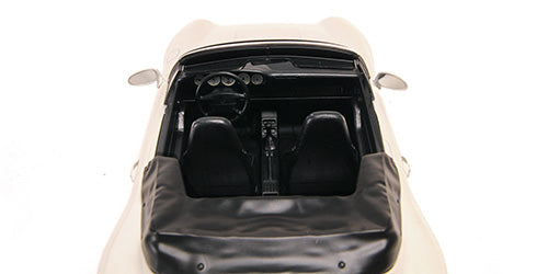 Minichamps 1994 Porsche 911 (993) Carrera Cabriolet White 1:18