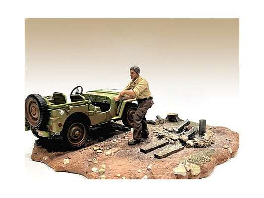 "4X4 Mechanic" Figure 3 for 1/18 Scale Models by American Diorama free shipping USA