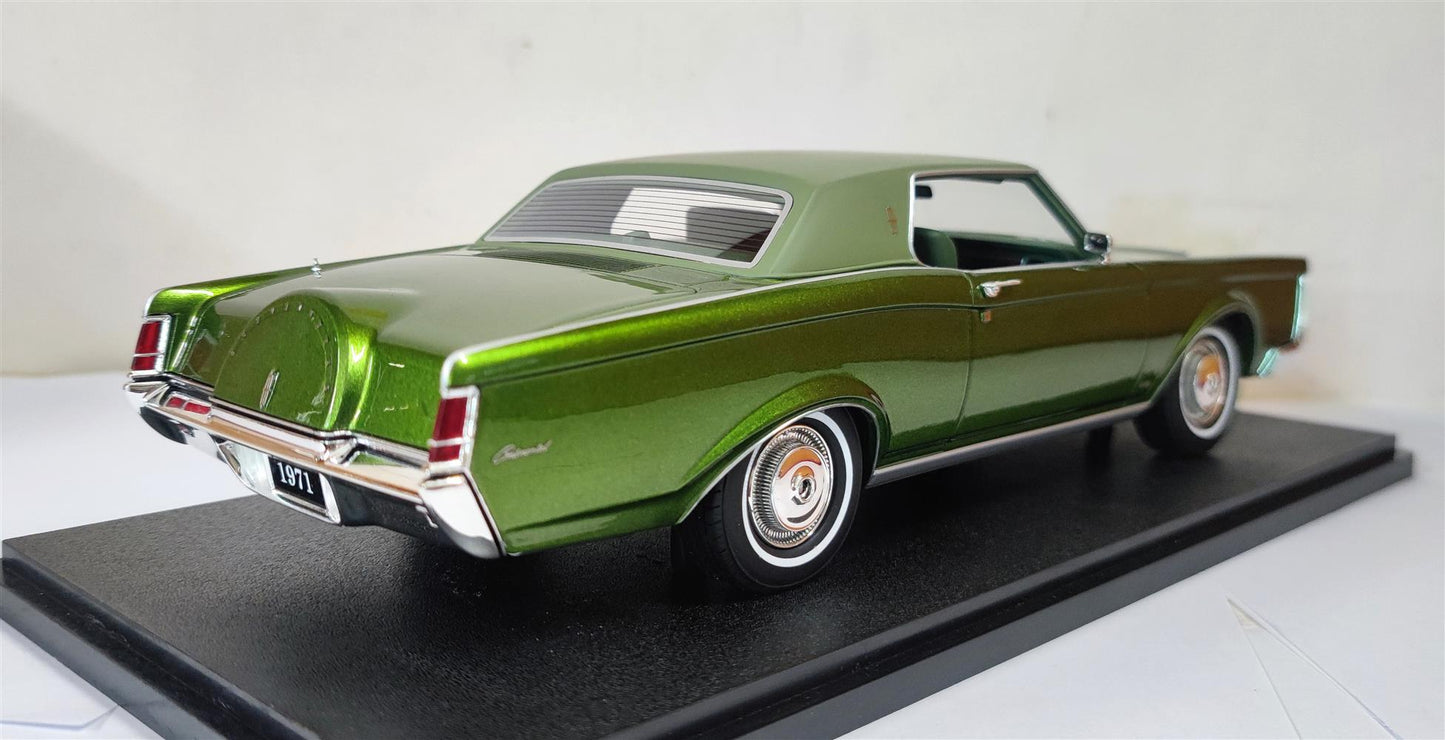 Cult-Scale 1971 Lincoln Continental Mark III 2-Tone Green 1:18