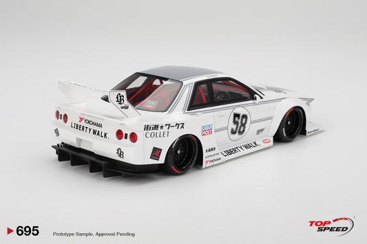 STM Diecast Topspeed Nissan GT-R32 LBWK Kaido House TAS 2025 White 1:18 - View 2