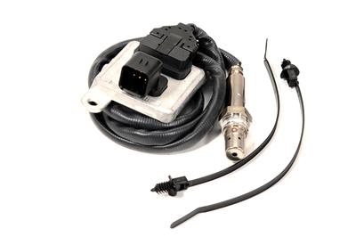 ACDelco Nitrogen Oxide Sensors, GM Genuine Parts, Chevrolet, GMC, 6.6L Diesel, Each - 19302359