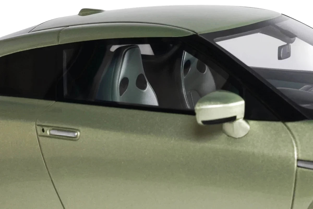 GT Spirit 2024 Nissan GT-R (R35) Skyline T-Spec Premium Edition Millenium Jade Green 1:18
