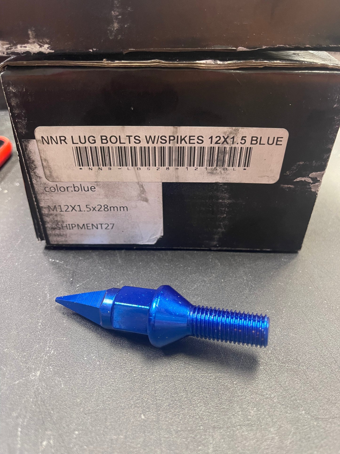 NNR 12x1.5 lug bolt w/spikes Blues