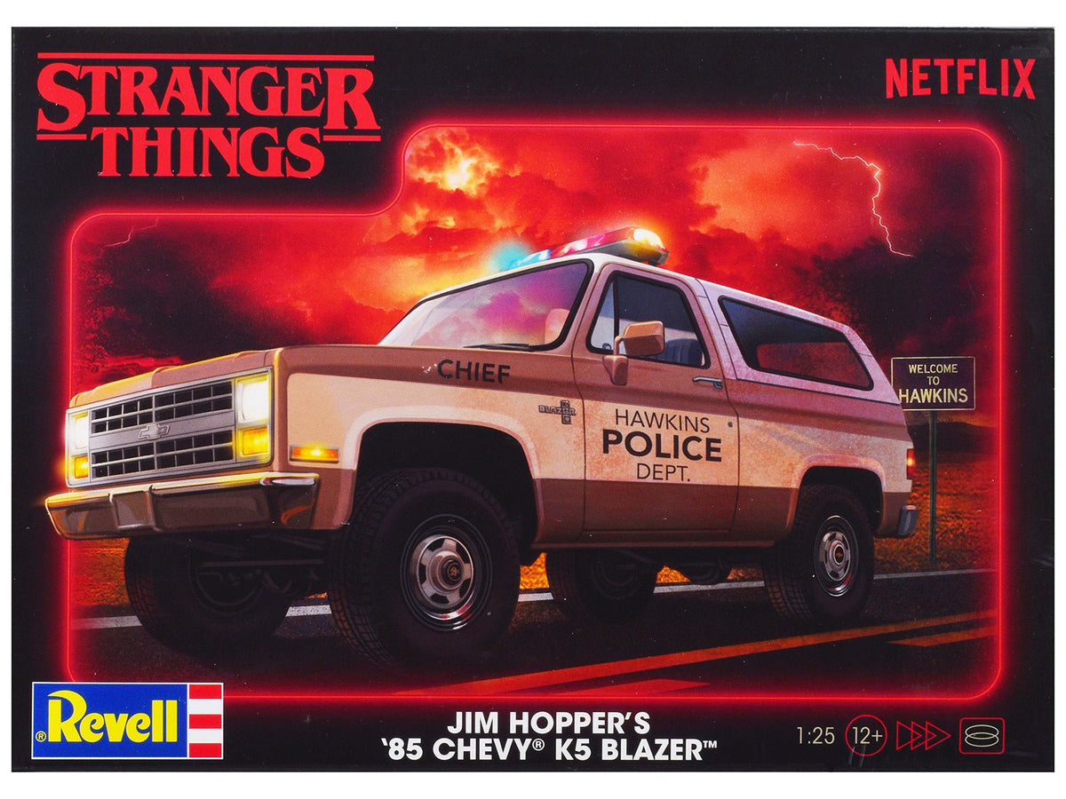 Rapid Vehicles Level 4 Model Kit Jim Hopper's 1985 Chevrolet K5 Blazer "Stranger Things"...