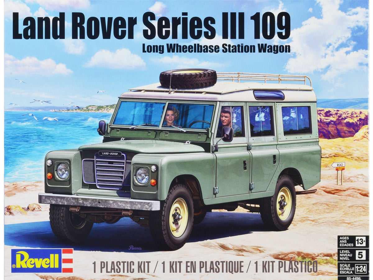 Rapid Vehicles Level 5 Model Kit Land Rover Series III 109 Long Wheelbase Station Wagon 1/24...