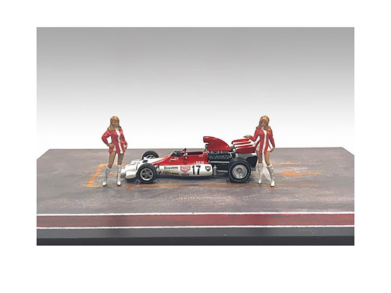 "Race Day" Two Diecast Figures Set 6 for 1/43 Scale Models by American Diorama free shipping USA