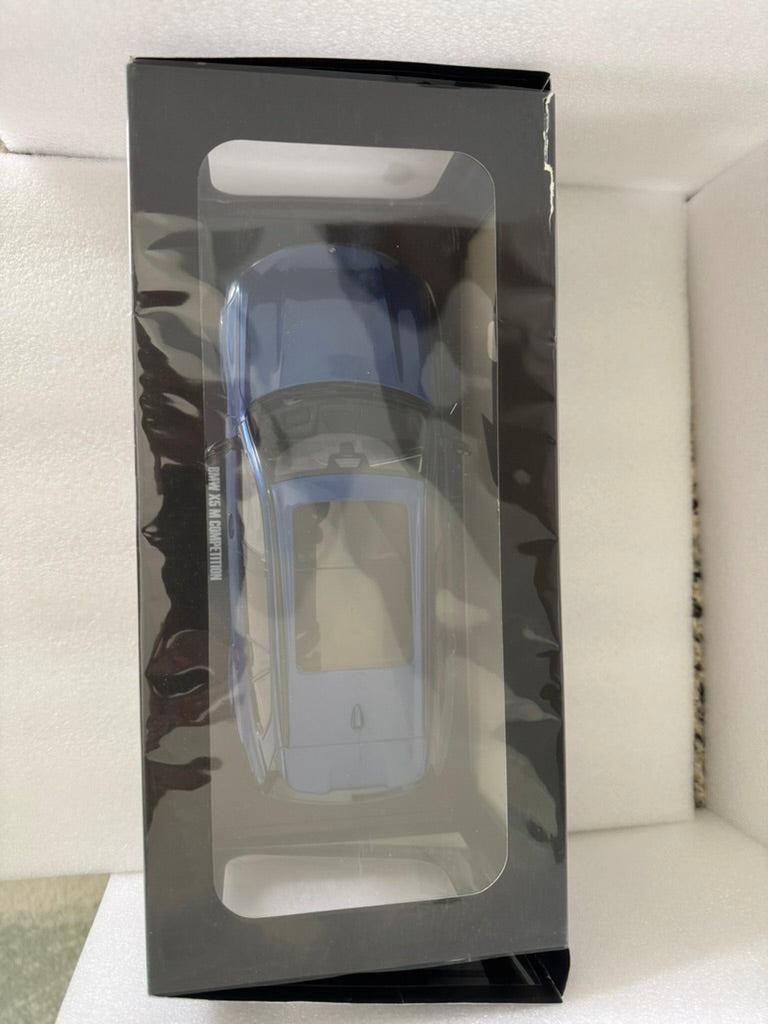 GT Spirit 2023 BMW X5M (G05) Competition Marina Bay Blue Metallic 1:18 *Defect*