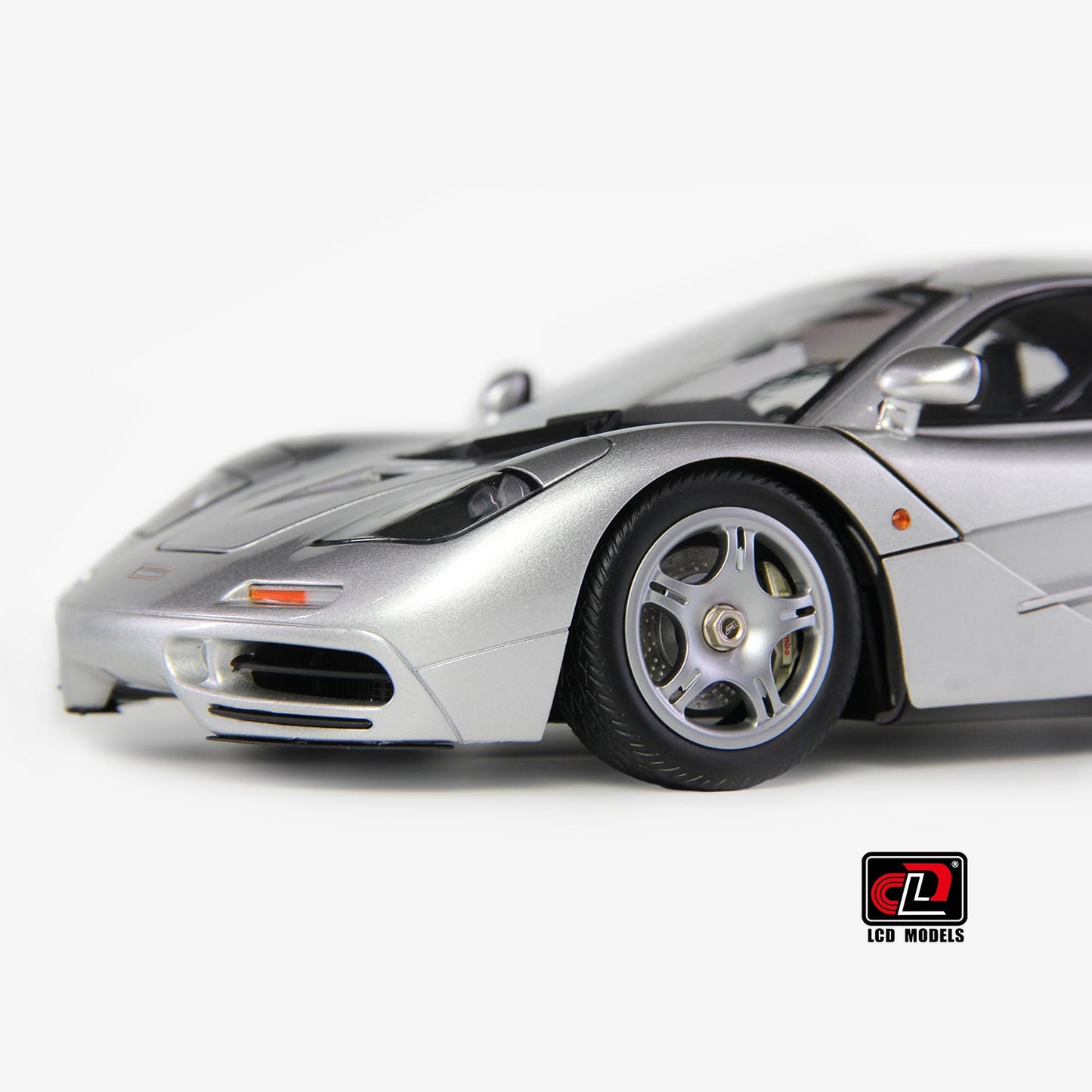 LCD 1993 Mclaren F1 XP5 Silver Metallic 1:18