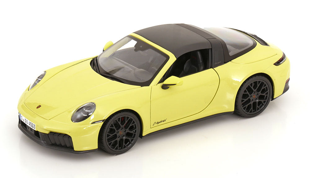 Maisto Porsche 911 992.2 Targa 4 GTS Hybrid Light Yellow 1:18