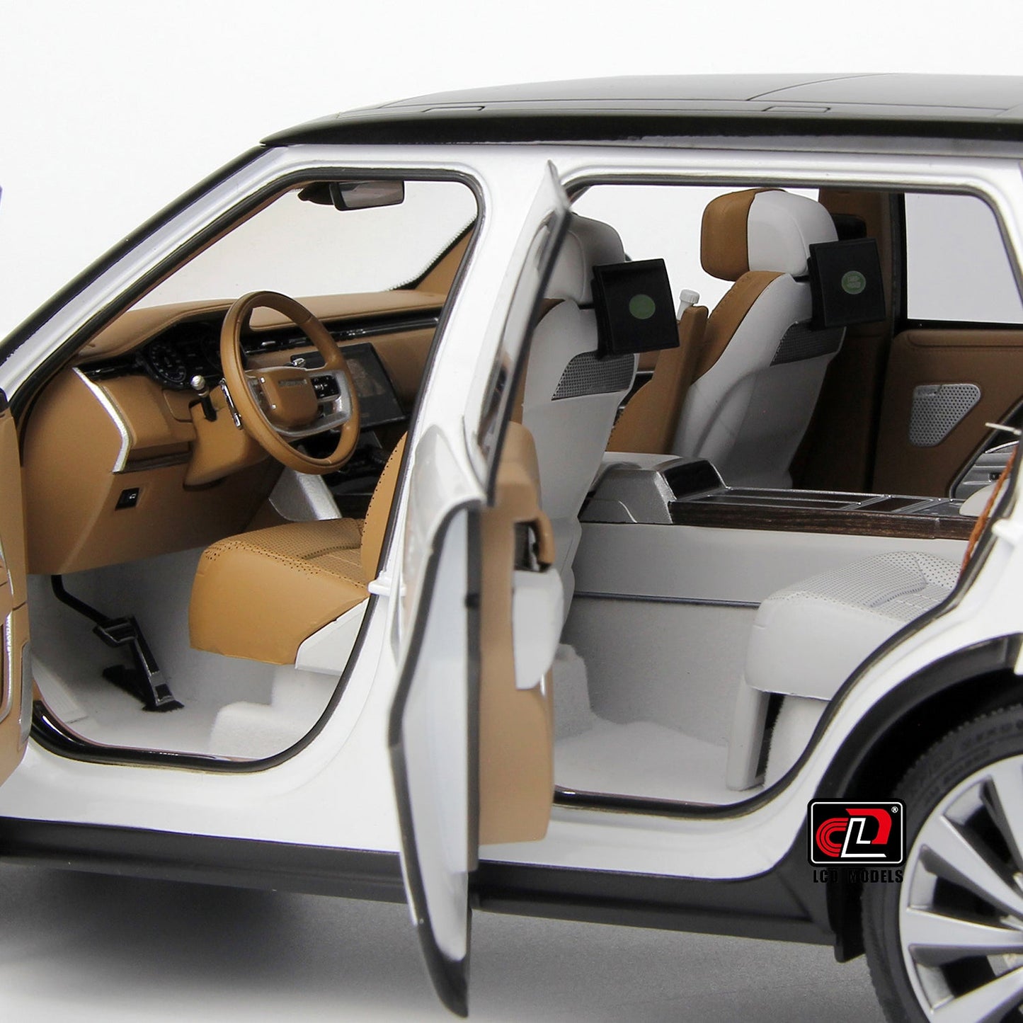 LCD 2022 Land Rover Range Rover SV Serenity White w/ Black Roof 1:18