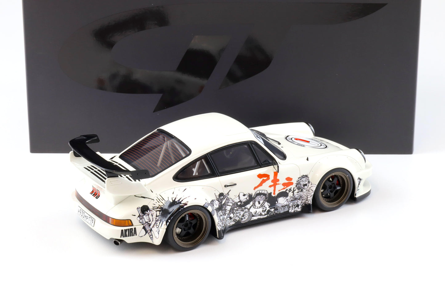 GT Spirit 2024 Porsche 911 964 RWB Akira Glacier White 1:18