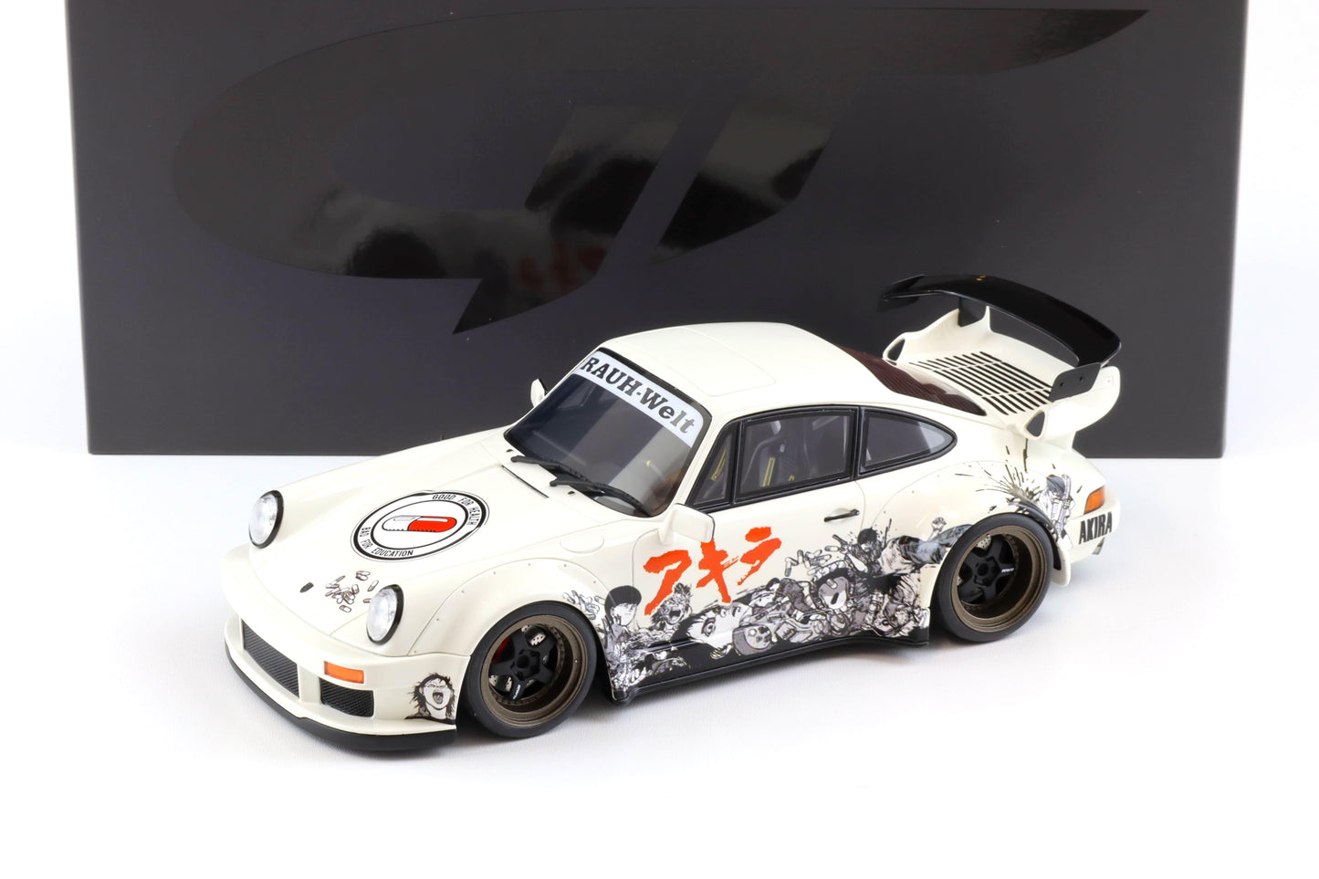 GT Spirit 2024 Porsche 911 964 RWB Akira Glacier White 1:18