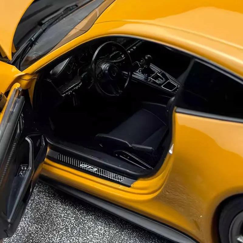 Norev 2021 Porsche 911 992 GT3 Bahama Yellow 1:18