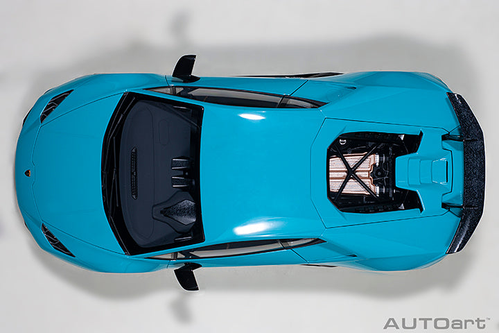 STM Diecast AUTOart Lamborghini Huracan Performante Blu Glauco (Solid Blue) 1:12 - View 8