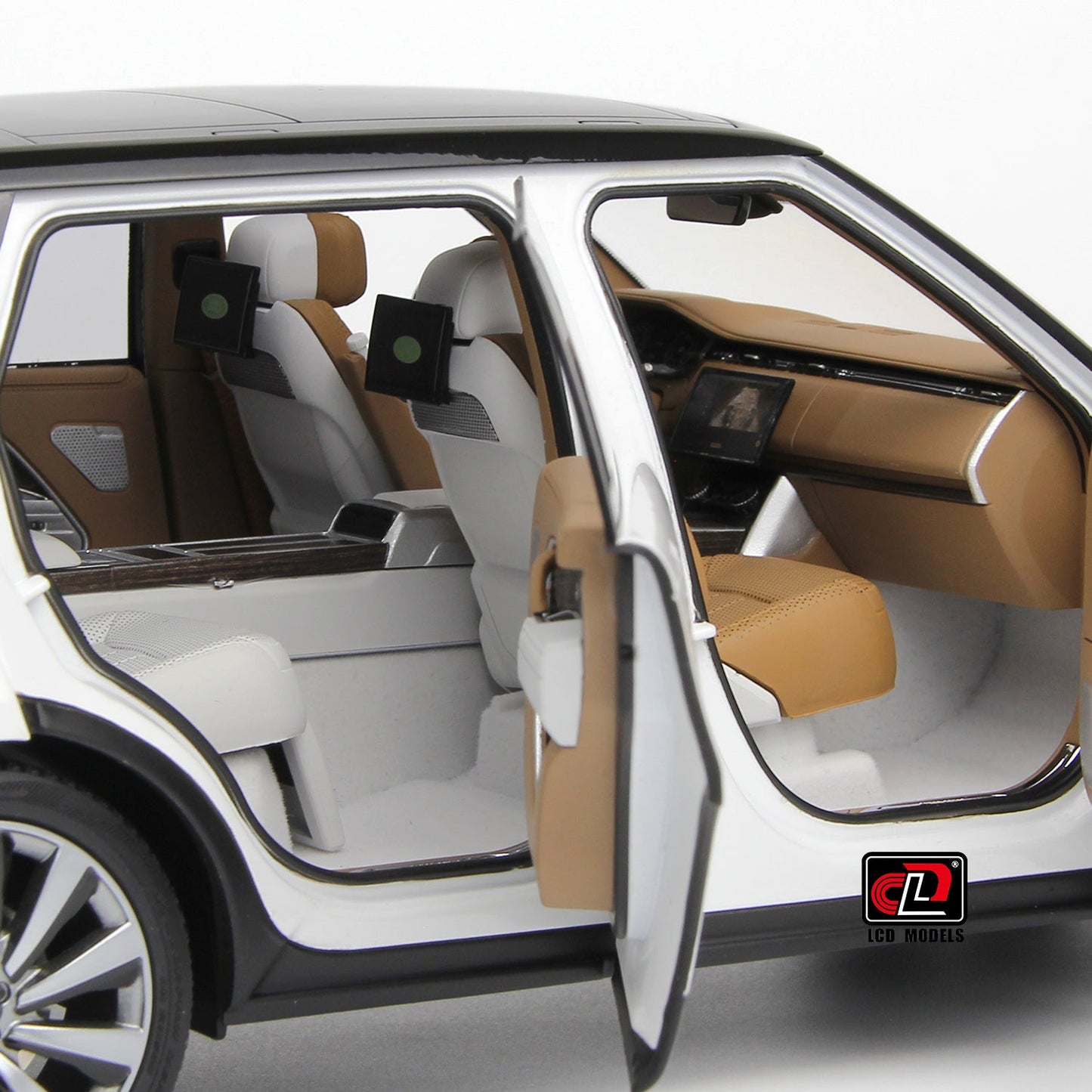 LCD 2022 Land Rover Range Rover SV Serenity White w/ Black Roof 1:18