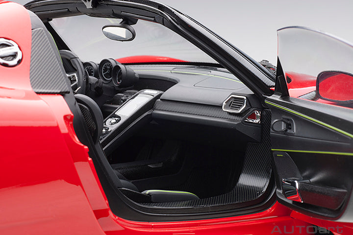 AUTOart Porsche 918 Spyder Weissach Package Guards Red 1:12