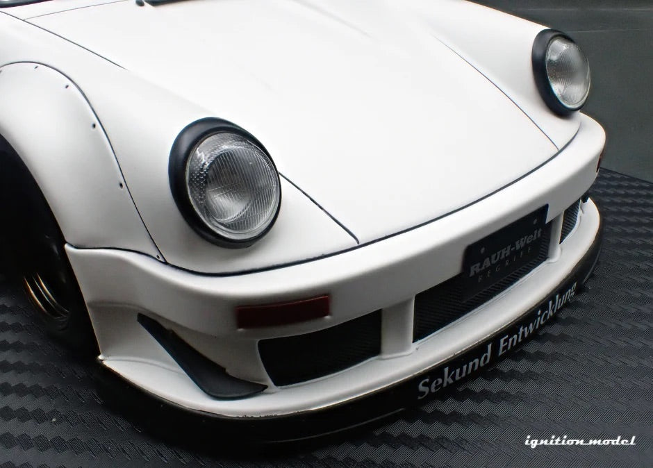 Ignition-Model Porsche 911 RWB 930 Matte White w/ Work S1 Wheels 1:18