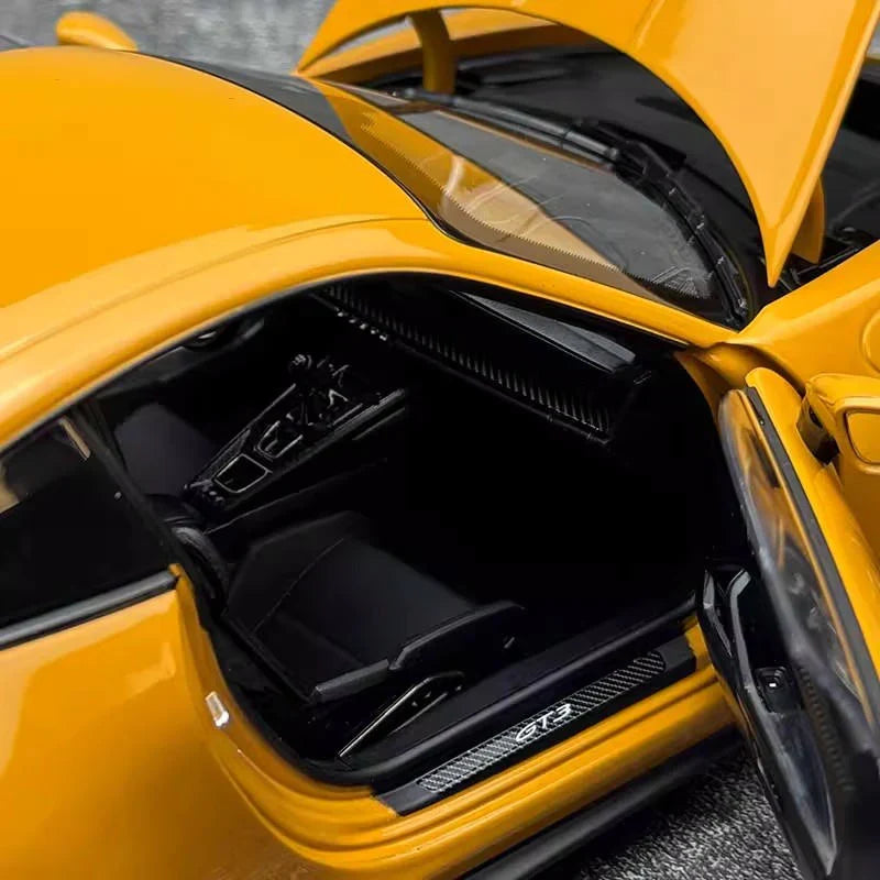 Norev 2021 Porsche 911 992 GT3 Bahama Yellow 1:18