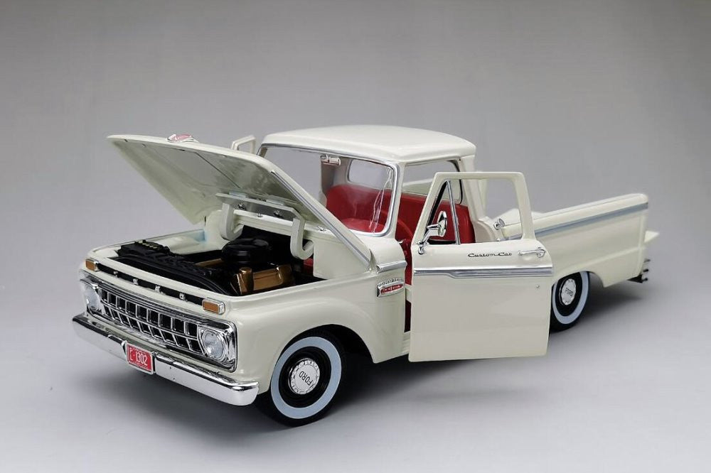 Sun-Star 1965 Ford F-100 Custom Cab Pickup Truck White 1:18