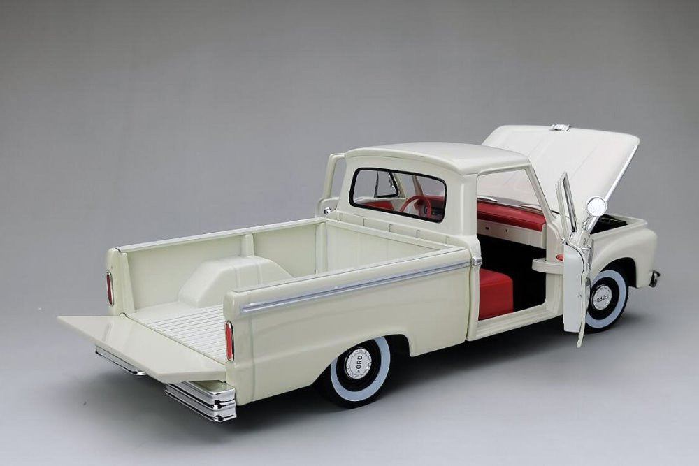 Sun-Star 1965 Ford F-100 Custom Cab Pickup Truck White 1:18