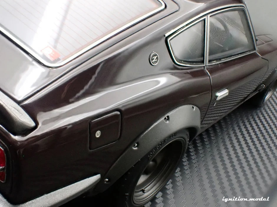 Ignition-Model Nissan Fairlady 240ZG HS30 Maroon Red Metallic 1:18