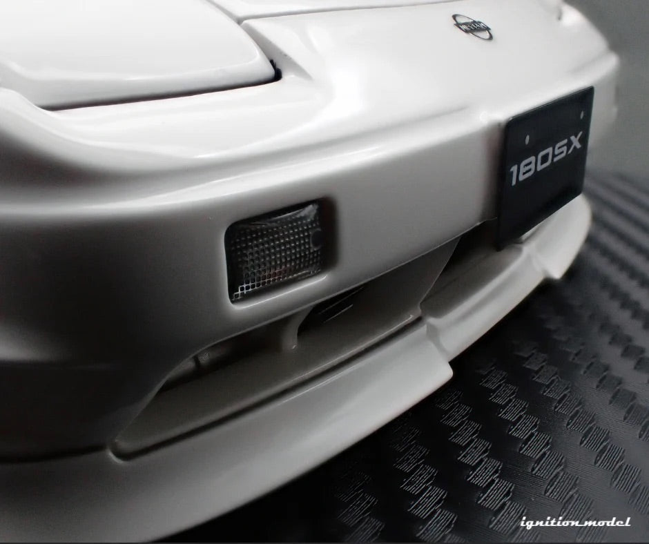 Ignition-Model Nissan 180SX Type X RPS13 White 1:18