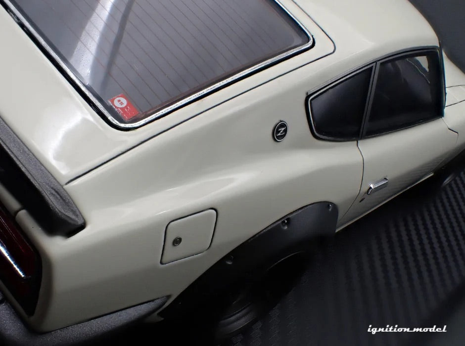 Ignition-Model Nissan Fairlady 240ZG HS30 White 1:18