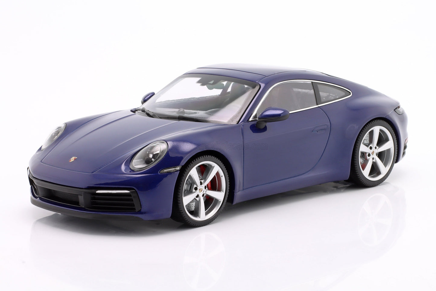 Minichamps 2020 Porsche 911 992 Carrera 4S "Bad Boys for Life" Gentian Blue 1:18