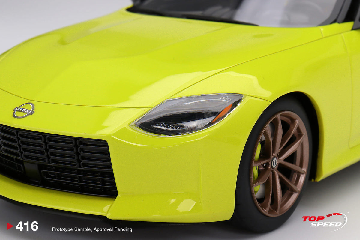 STM Diecast Topspeed 1:18 Nissan Z Proto Spec 2023 Ikazuchi Yellow LHD - View 4