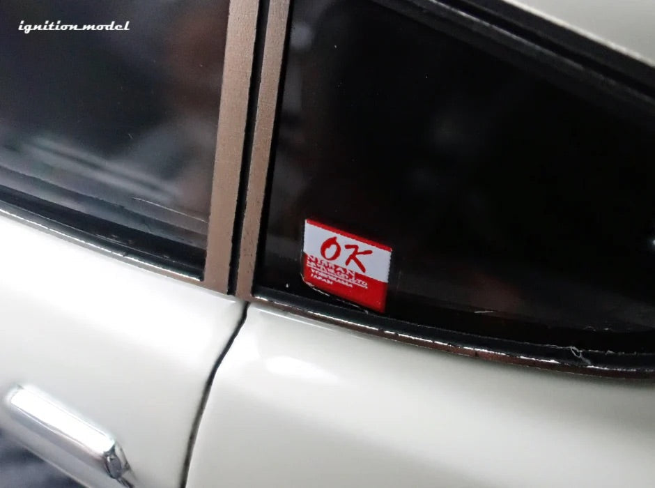 Ignition-Model Nissan Fairlady 240ZG HS30 White 1:18