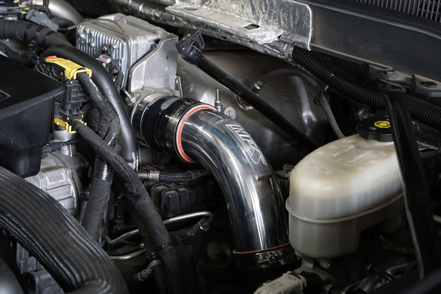 HPS Performance HPS Intercooler Charge Pipe Hot Side, 2017-2019 Chevy Silverado 2500 HD Duramax 6.6L V8 Diesel Turbo L5P, 17-146