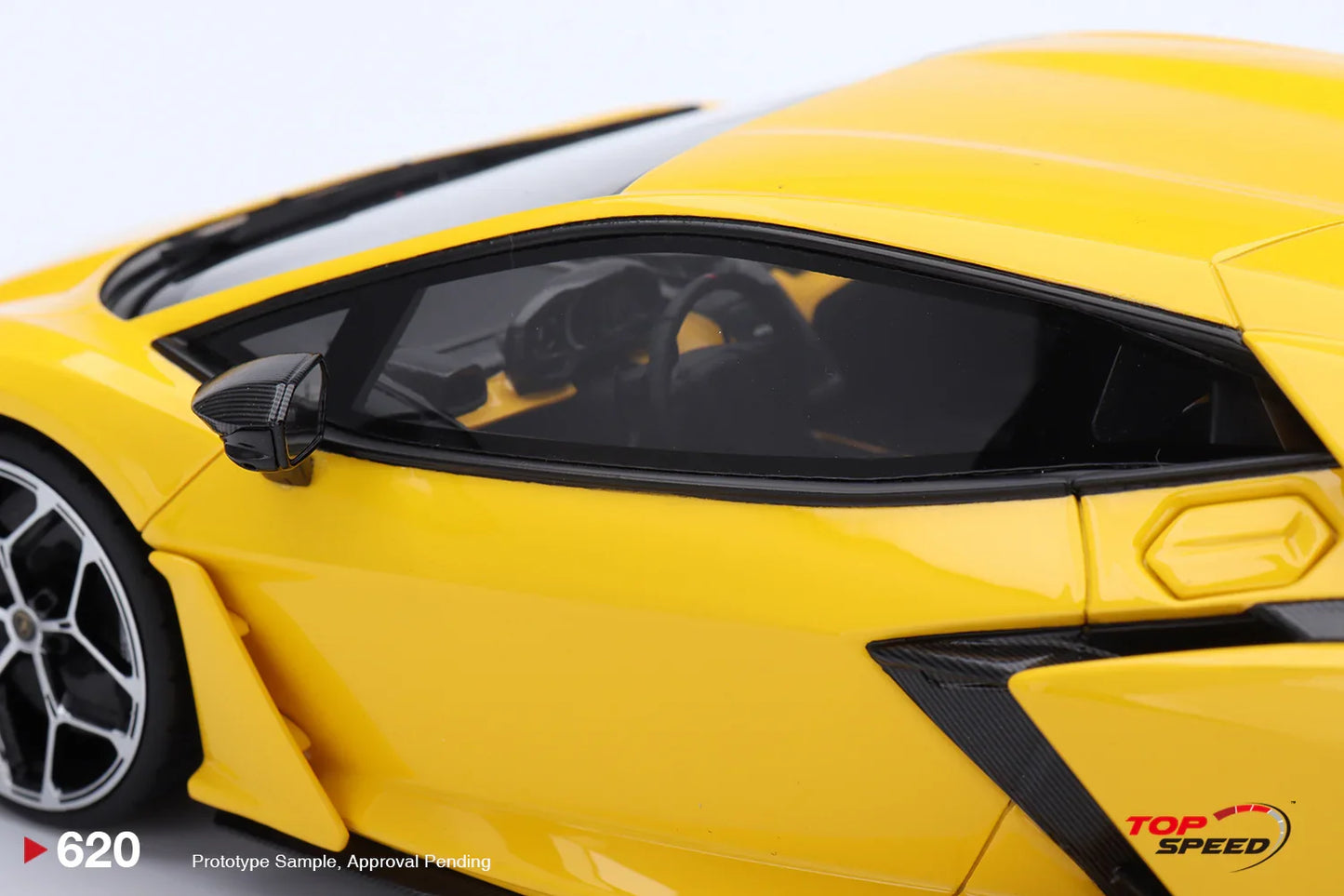 Topspeed Lamborghini Revuelto Giallo (Yellow) 1:18
