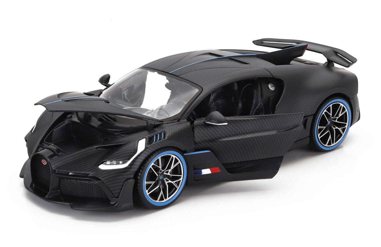 Bburago 2018 Bugatti Divo 50th Anniversary Full Carbon 1:18
