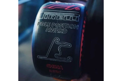 Minichamps Mercedes W17 Petronas #12 1st Pole w/ Pole Position Tires Chinese GP 2026 (Antonelli) 1:18