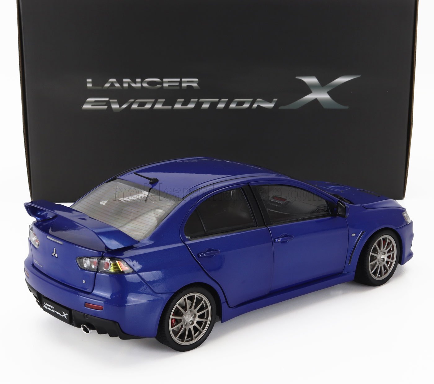 Sun-Star 2007 Mitsubishi Lancer Evolution X Blue Metallic 1:18