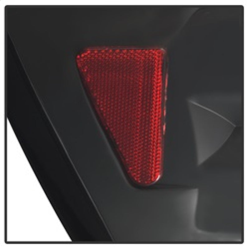 Spyder Chevy Avalanche 02-06 Euro Style Tail Lights Black ALT-YD-CAV04-BK 5001108