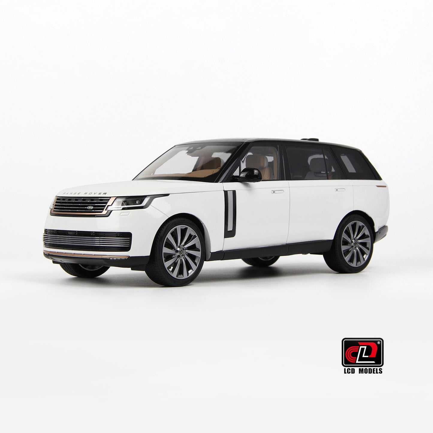 LCD 2022 Land Rover Range Rover SV Serenity White w/ Black Roof 1:18
