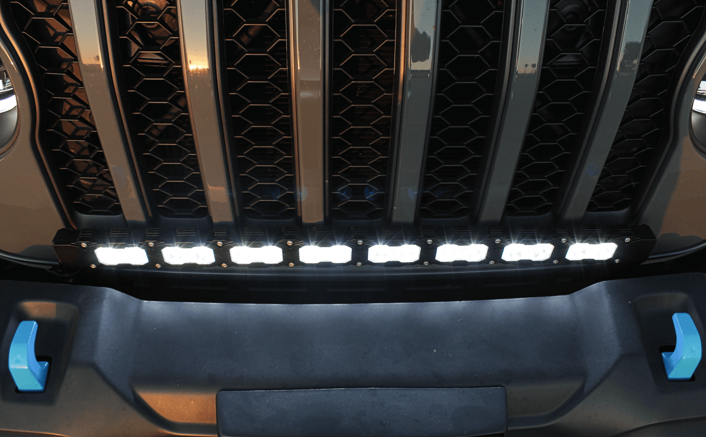 2019+ Jeep Gladiator 30in Light Bar PRO