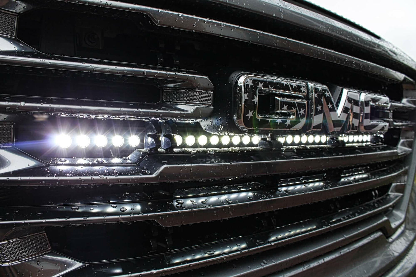 2019+ GMC Sierra 1500 Single 40in Light Bar SLIM