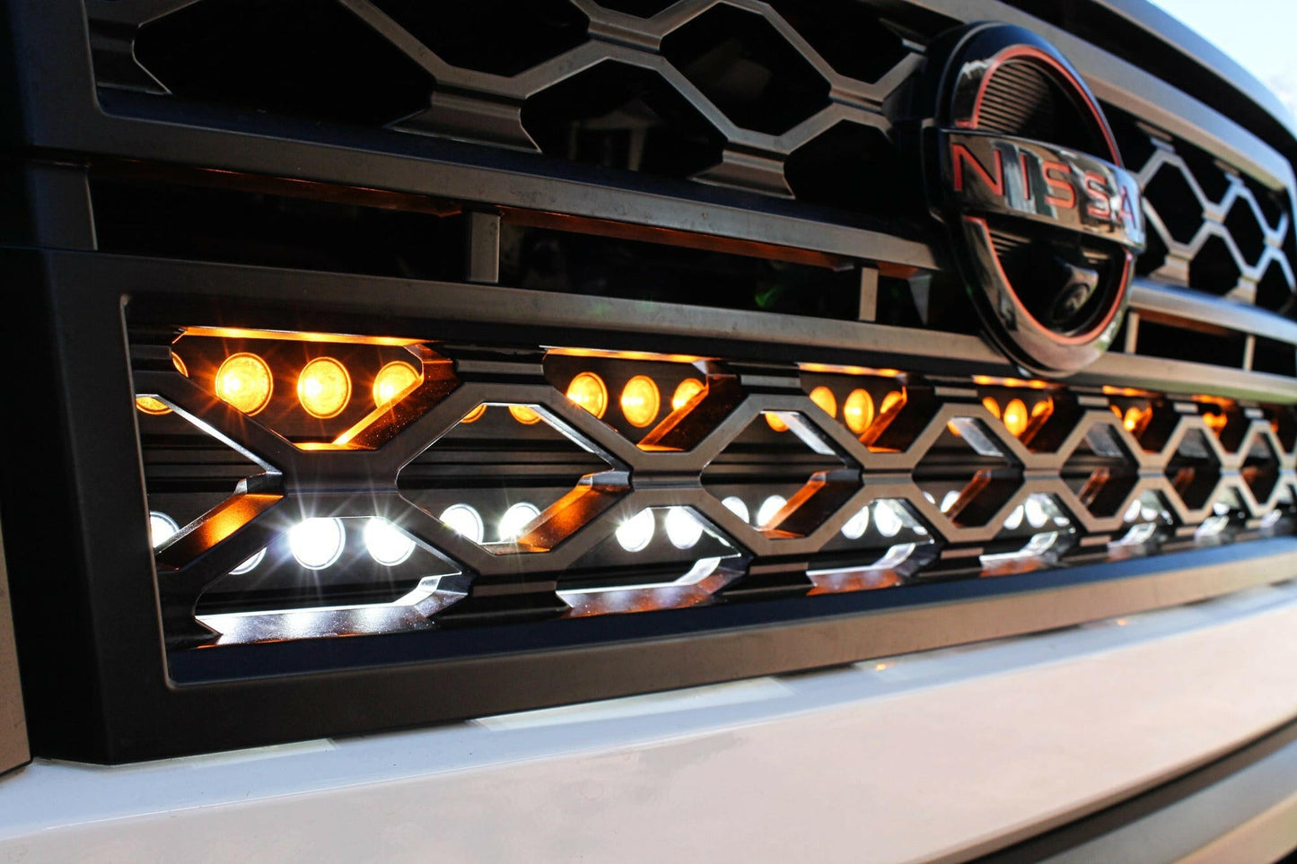 2022-24 Nissan Frontier Dual 30s Light Bars