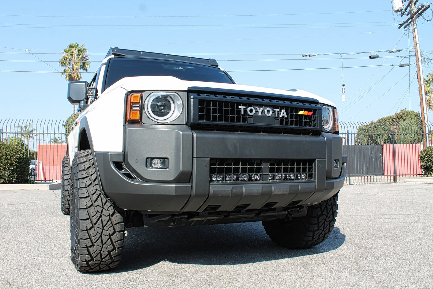 2024+ Toyota Land Cruiser Single 30in Light Bar PRO