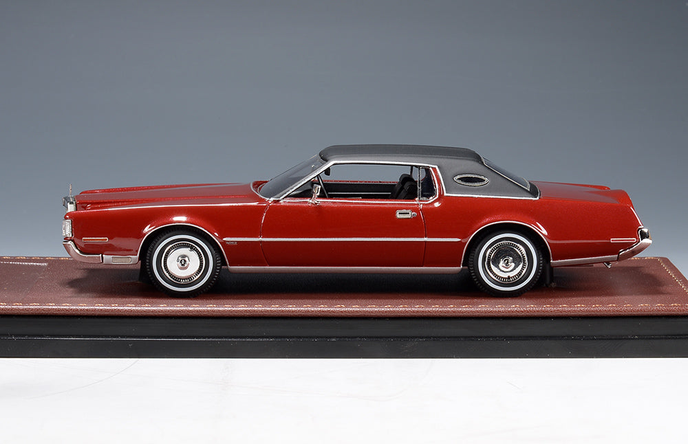 GLM Models 1972 Lincoln Continental Mark IV Red Moondust Poly 1:43