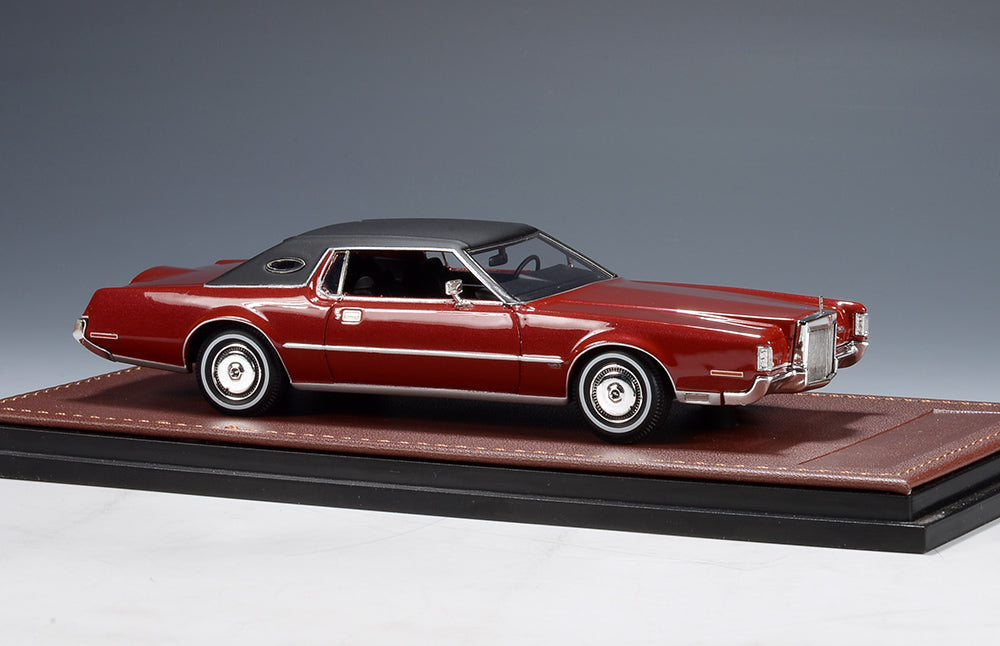 GLM Models 1972 Lincoln Continental Mark IV Red Moondust Poly 1:43