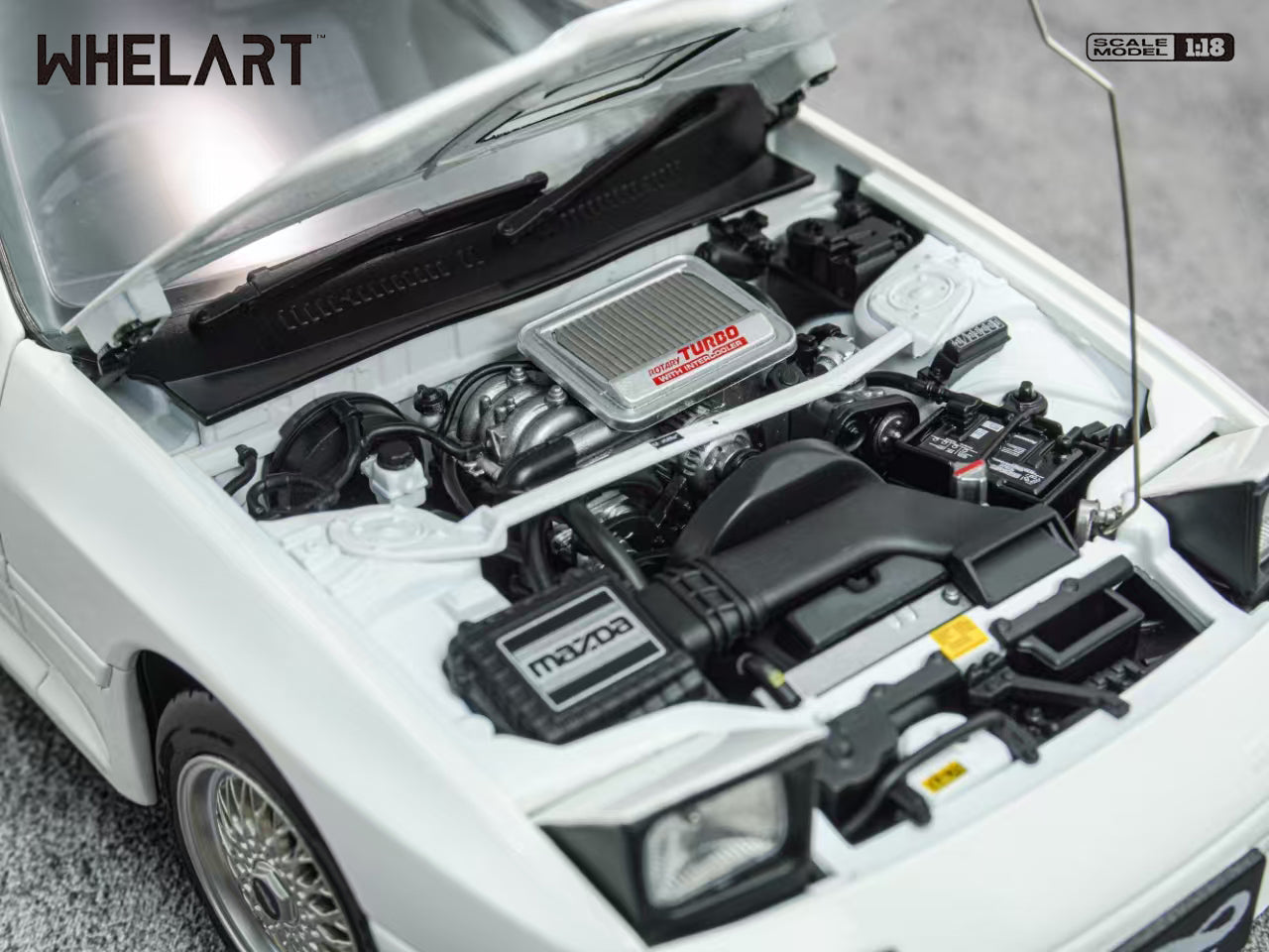 Whelart 1985-1992 Mazda Savanna RX-7 (FC3S) Infini White 1:18