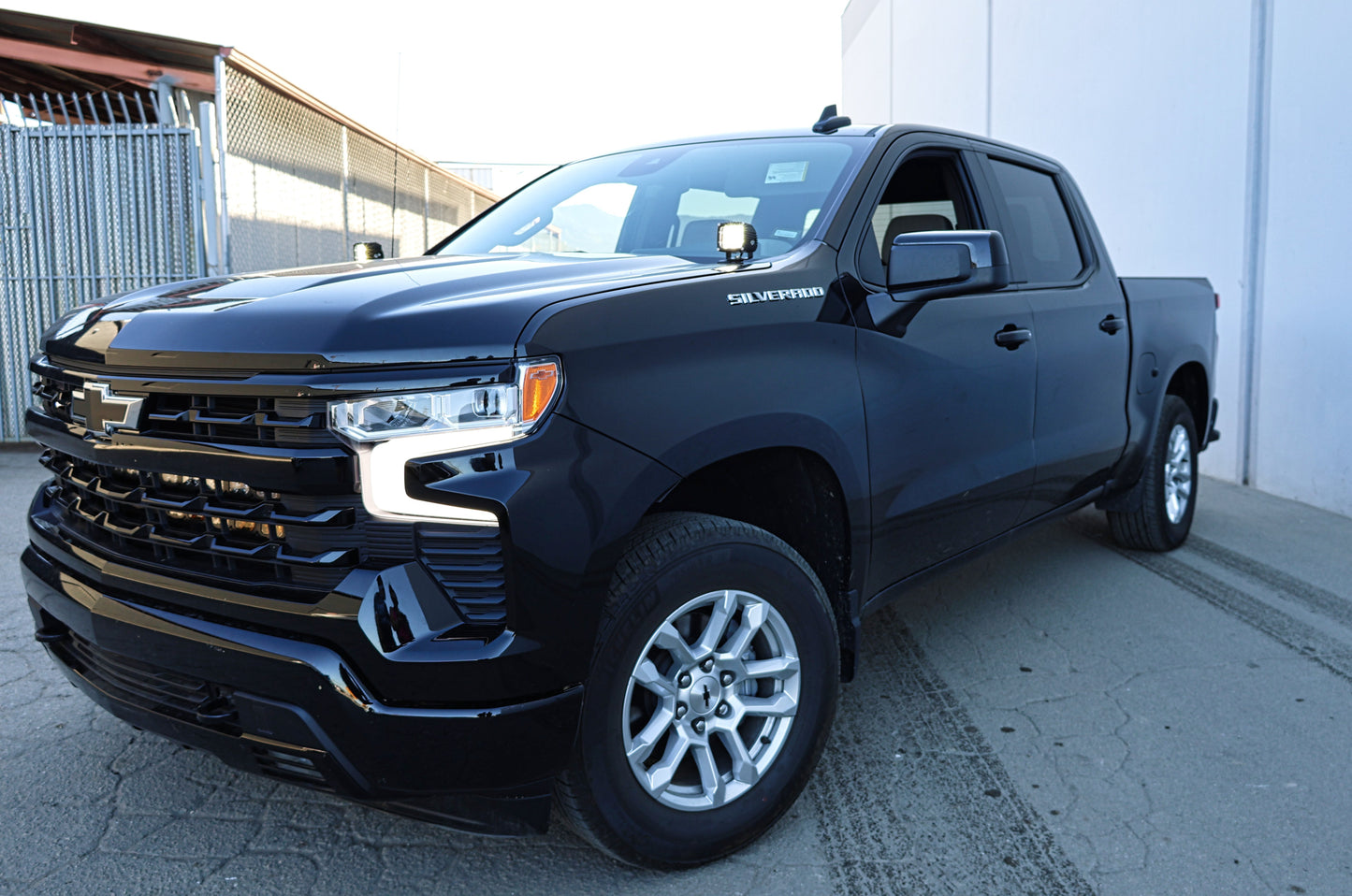 2022+ Chevrolet Silverado 1500 Ditch Lights