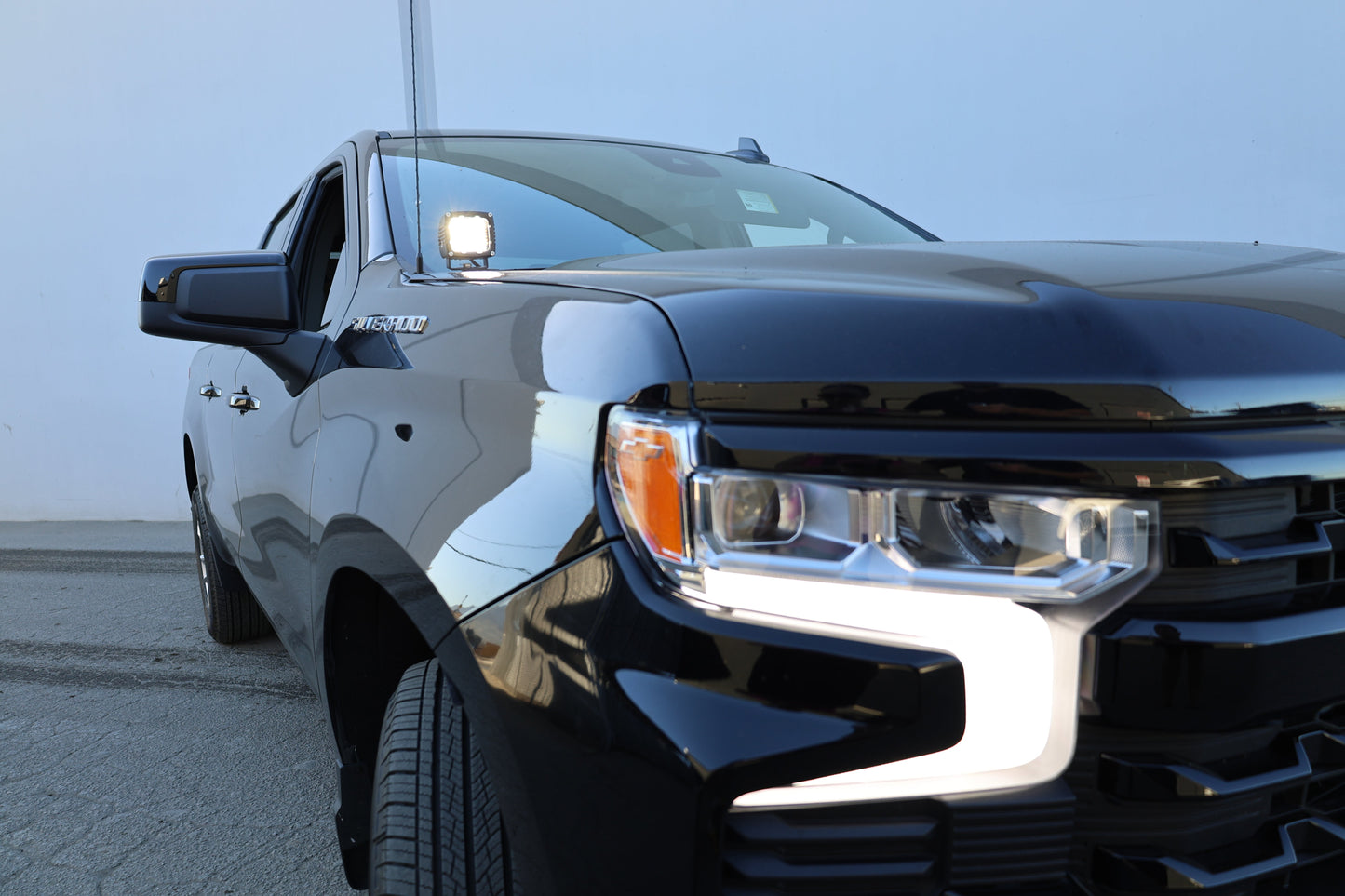 2022+ Chevrolet Silverado 1500 Ditch Lights