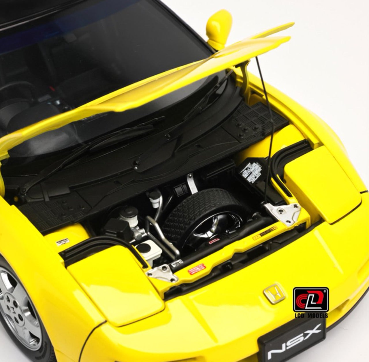 LCD Honda NSX MK1 (NA1) Yellow 1:18