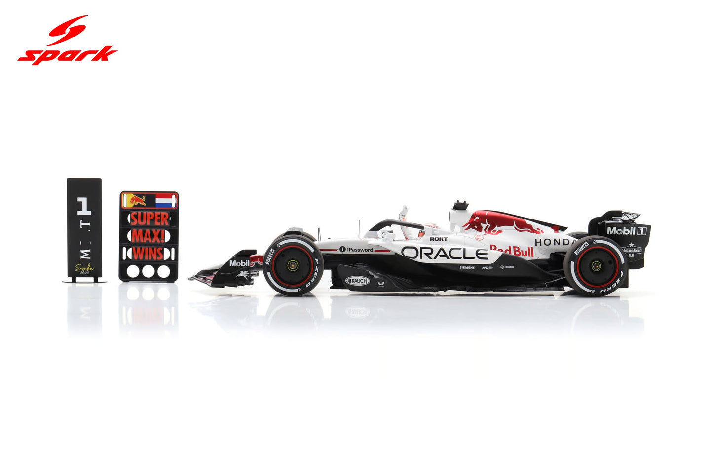 Spark-Model F1 RB21 Team Oracle Red Bull Racing #1 Winner Japan GP 2025 (Verstappen) 1:18 WITH DISPLAY