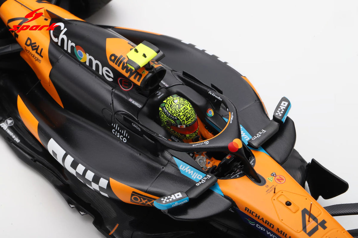 Spark-Model Mclaren F1 Team MCL39 Orange L. Norris #4 Winner Australian GP 2025 1:18 WITH DISPLAY